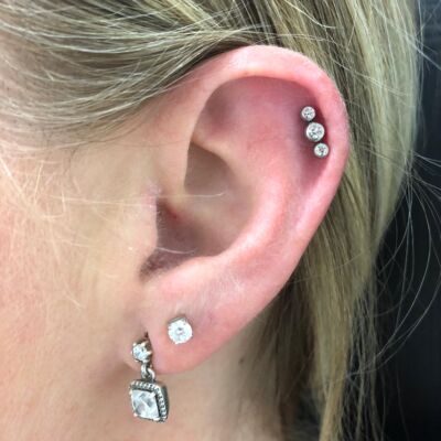 piercings - piercing shops - undergroundtattoos - Watford - WD18 0PY